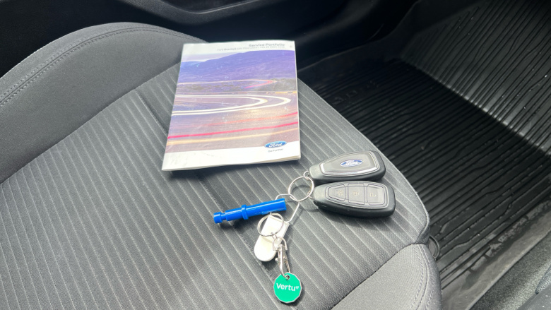 Ford Focus 1.5 EcoBlue 120 Titanium 5dr Diesel Hatchback